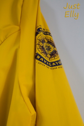 Raincoat yellow 07